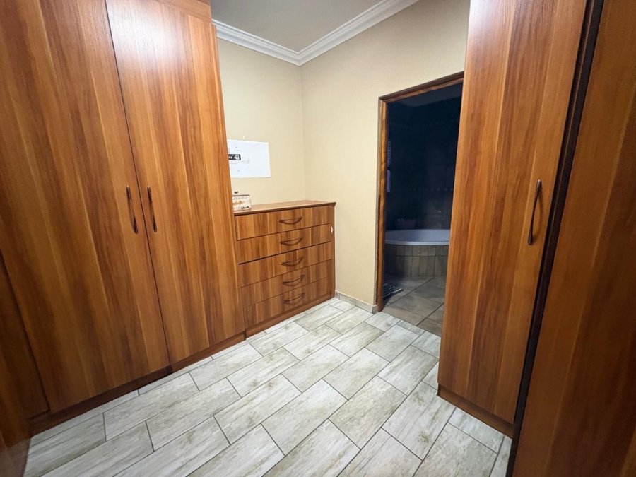 To Let 3 Bedroom Property for Rent in Boschdal North West